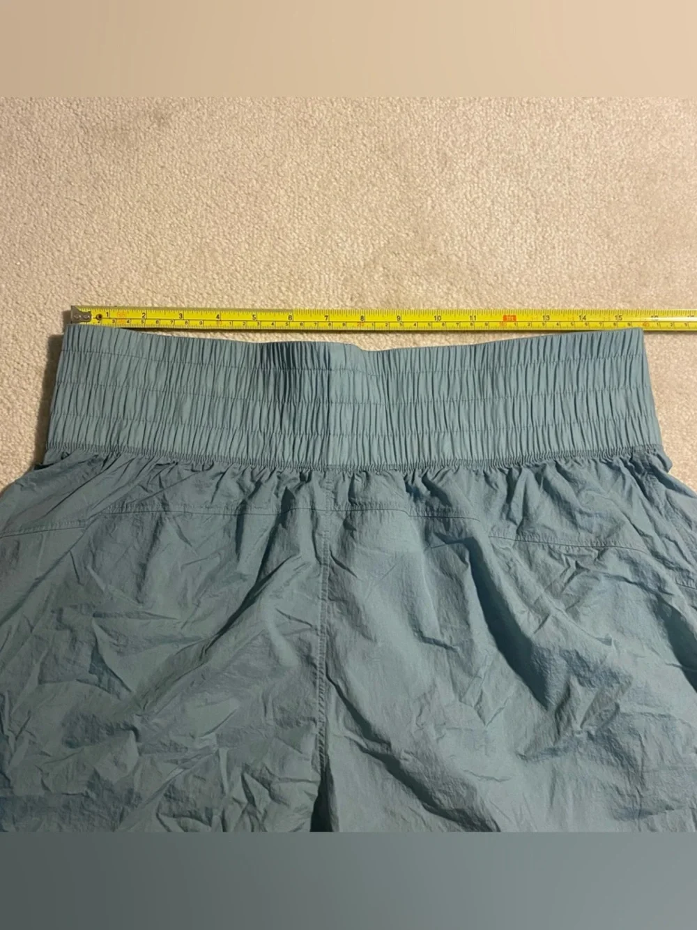 Lululemon Lightweight Super High Rise Training Shorts Green Size 12 Boxing Style